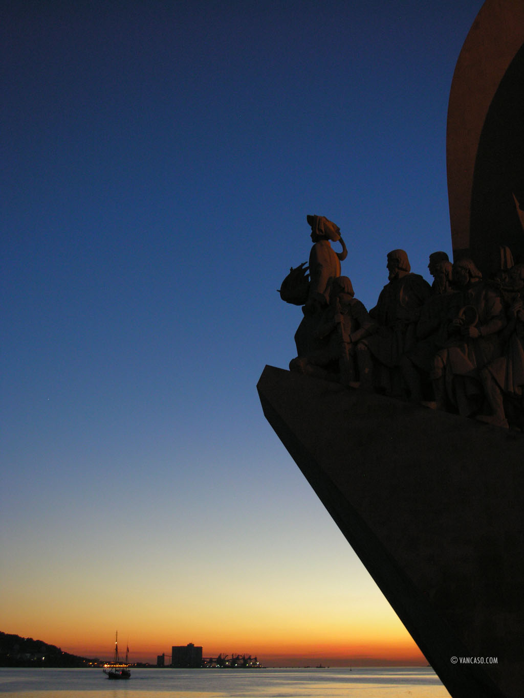 Padrão dos Descobrimentos in Lisbon Portugal, photo by Vange
