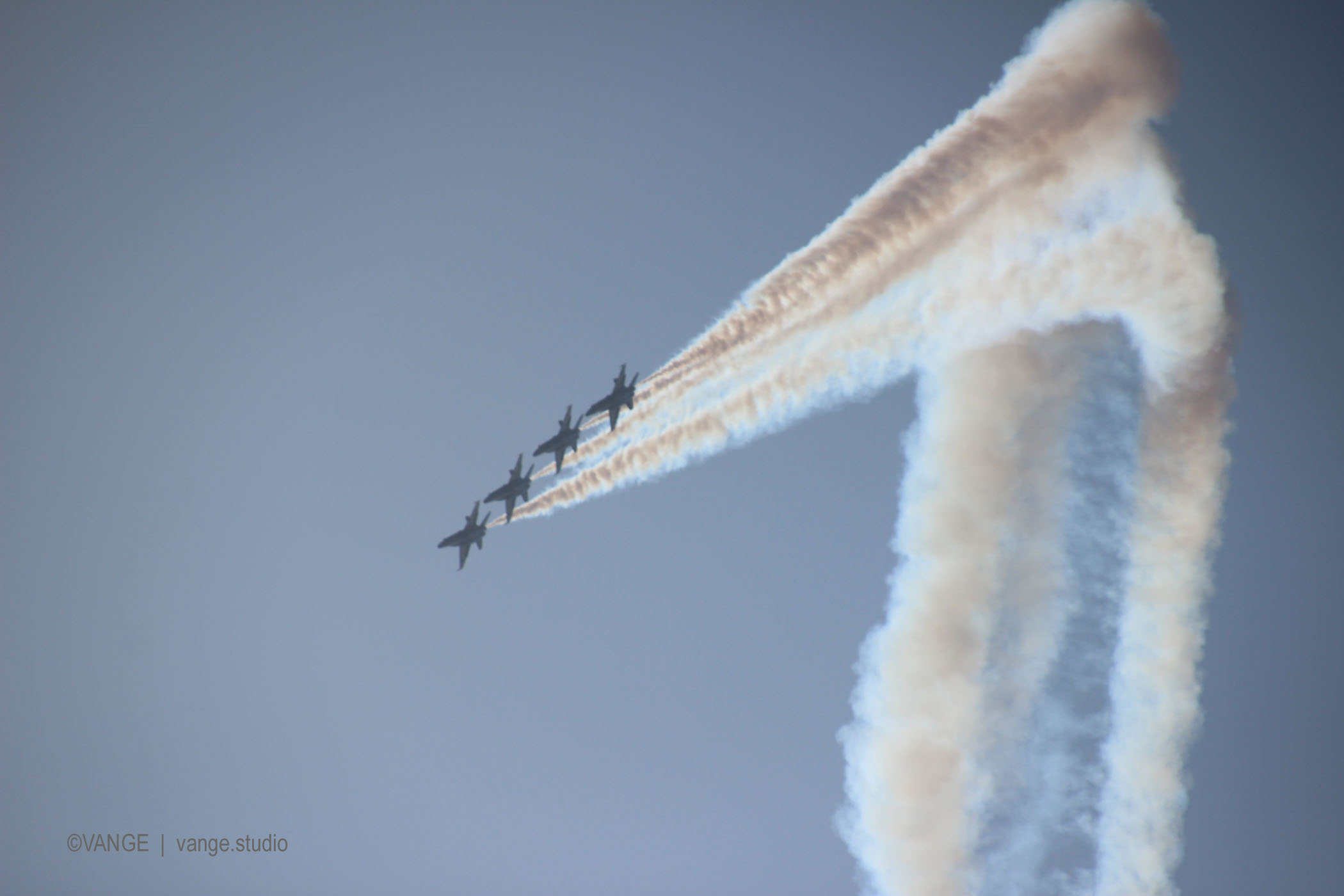 U.S. Navy Blue Angels flying over the SF Bay